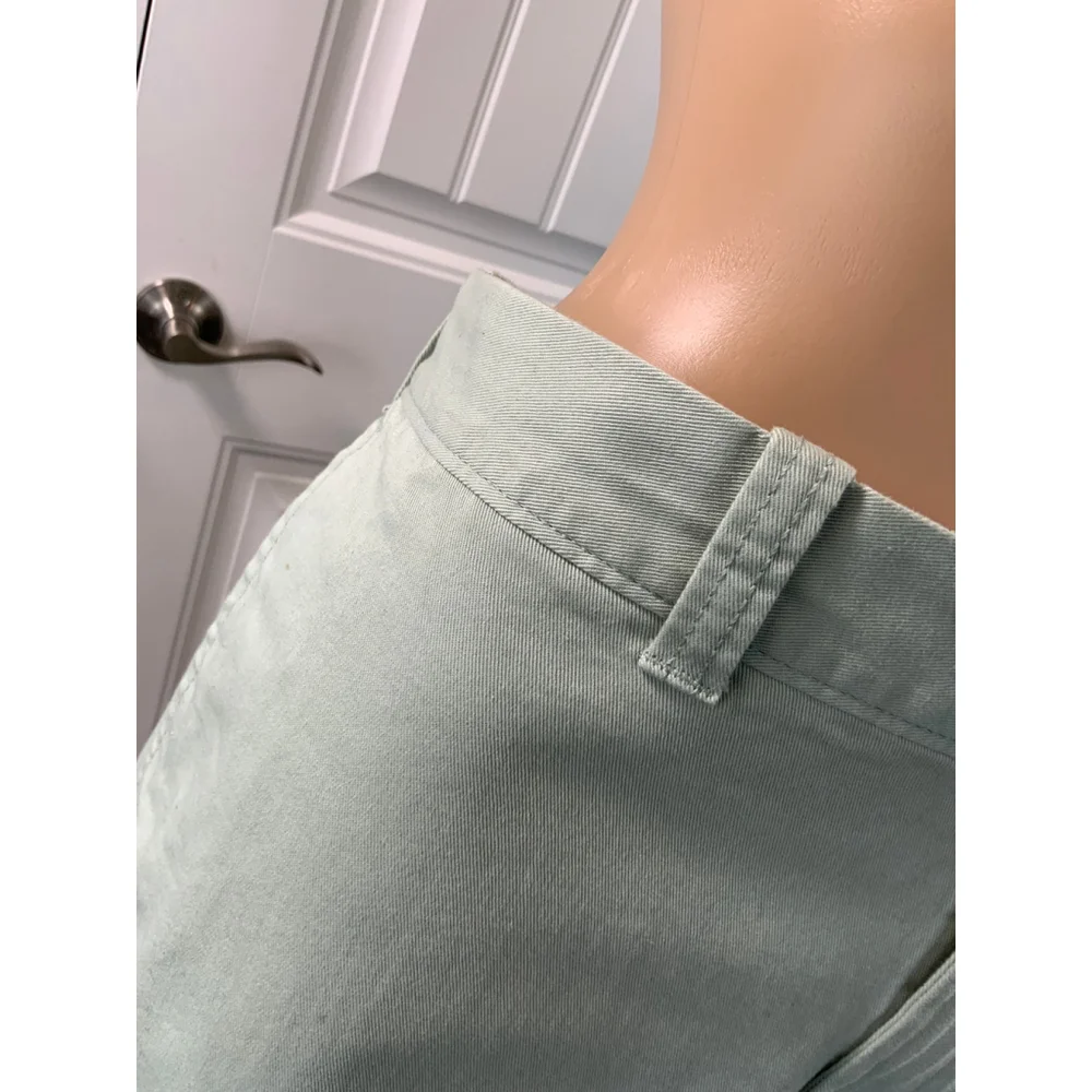 J. Crew Men's Shorts Sz 34 Sage Green Preppy Academia Coastal Belt Loops Pockets
